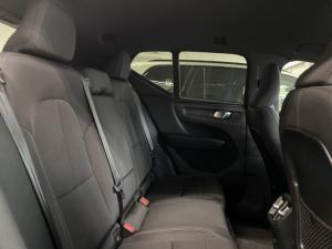 Volvo XC40 Recharge Single Motor Plus - Image 11