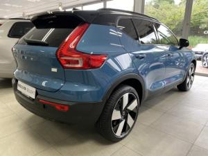 Volvo XC40 Recharge Single Motor Plus - Image 4