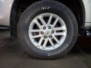Toyota Fortuner 2.5D-4D - Image 6