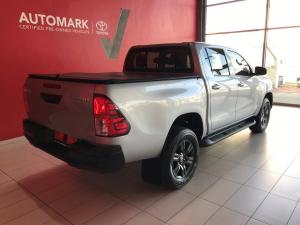 Toyota Hilux 2.4GD-6 double cab 4x4 Raider manual - Image 3