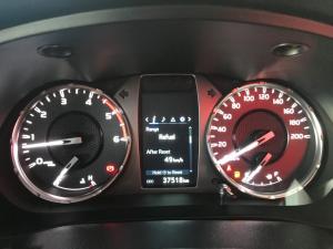 Toyota Hilux 2.4GD-6 double cab Raider manual - Image 18