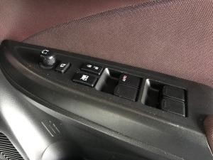 Toyota Starlet Cross 1.5 XS auto - Image 11