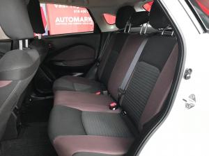Toyota Starlet Cross 1.5 XS auto - Image 8
