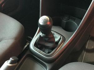 Volkswagen Polo Vivo hatch 1.4 Trendline - Image 12