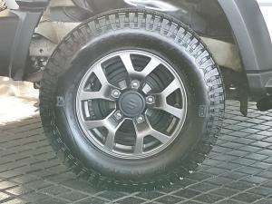 Suzuki Jimny 1.5 GLX AllGrip 5-door auto - Image 27
