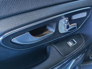 Mercedes-Benz V-Class V250d Avantgarde AMG Line - Image 11