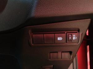 Toyota Corolla Cross 1.8 GR-Sport - Image 13