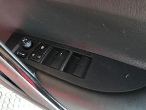 Toyota Corolla Cross 1.8 GR-Sport - Image 17