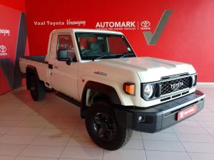 Toyota Land Cruiser 79 2.8GD-6 single cab auto - Image 1