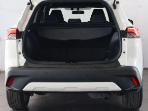 Toyota Corolla 1.8 Hybrid XS - Image 14
