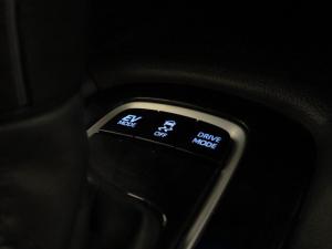 Toyota Corolla 1.8 Hybrid XS - Image 24
