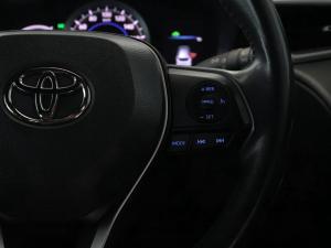 Toyota Corolla 1.8 Hybrid XS - Image 25