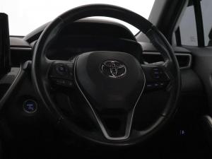 Toyota Corolla 1.8 Hybrid XS - Image 27