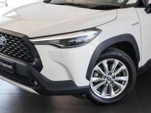 Toyota Corolla 1.8 Hybrid XS - Image 2