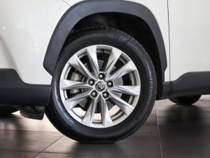 Toyota Corolla 1.8 Hybrid XS - Image 3