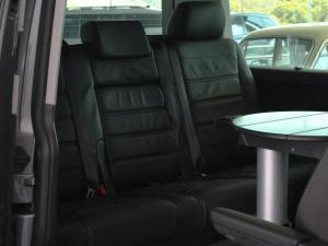 Volkswagen Caravelle 2.0BiTDI Highline 4Motion - Image 22