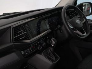 Volkswagen Caravelle 2.0BiTDI Highline 4Motion - Image 27