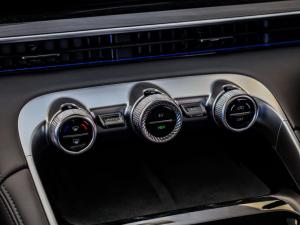 Omoda C9 1.5T PHEV Explore AWD - Image 16