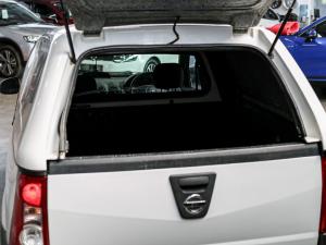 Nissan NP200 1.6i safety pack (aircon) - Image 14