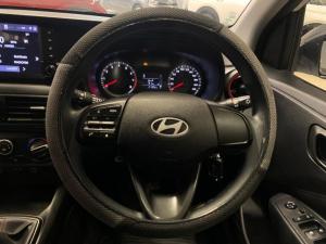 Hyundai Grand i10 1.0 Premium hatch - Image 15
