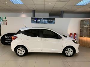 Hyundai Grand i10 1.0 Premium hatch - Image 2
