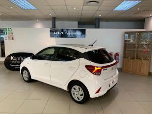 Hyundai Grand i10 1.0 Premium hatch - Image 4