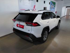 Toyota RAV4 2.5 VX AWD - Image 2