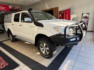 Toyota Hilux 3.0D-4D double cab 4x4 Raider - Image 1