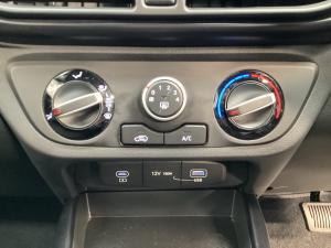 Hyundai Exter 1.2 Premium manual - Image 16