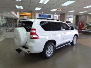 Toyota Land Cruiser Prado 3.0DT VX - Image 2