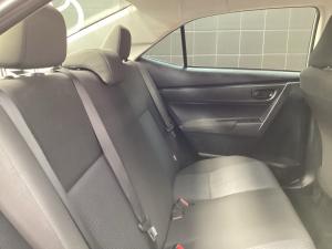 Toyota Corolla Quest 1.8 Plus manual - Image 17