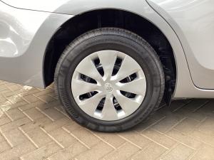 Toyota Corolla Quest 1.8 Plus manual - Image 19