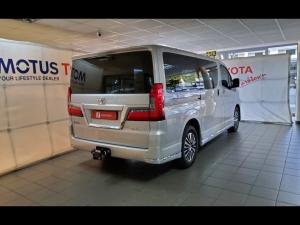 Toyota Quantum 2.8 LWB bus 9-seater VX Premium - Image 2
