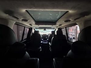 Hyundai Staria 2.2D Luxury automatic - Image 17