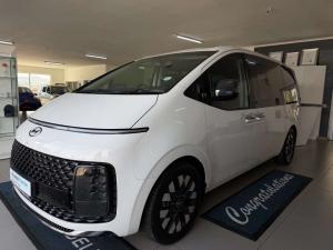 Hyundai Staria 2.2D Luxury automatic - Image 1