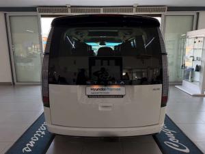 Hyundai Staria 2.2D Luxury automatic - Image 6