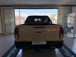 Toyota Hilux 2.8 GD-6 Raider 4X4 automaticD/C - Image 6