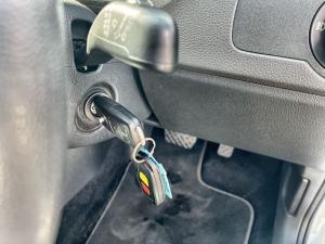 Volkswagen Polo Vivo hatch 1.6 Life - Image 17