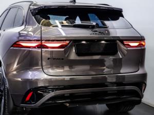 Jaguar F-Pace D200 AWD R-Dynamic HSE - Image 10