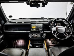Land Rover Defender 110 D300 X - Image 13