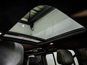 Land Rover Defender 110 D300 X - Image 14
