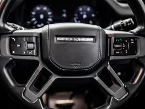 Land Rover Defender 110 D300 X - Image 18
