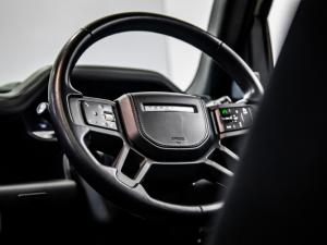 Land Rover Defender 110 D300 X - Image 21
