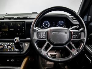 Land Rover Defender 110 D300 X - Image 22