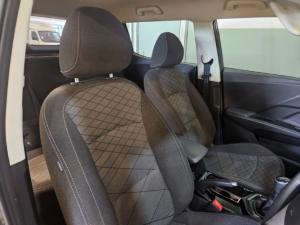 Mahindra XUV 3XO 1.2T MX2 manual - Image 7
