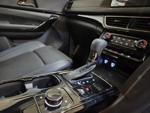 Mahindra XUV700 2.0T AX7L Black Edition - Image 11