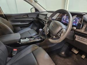 Mahindra XUV700 2.0T AX7L Black Edition - Image 9