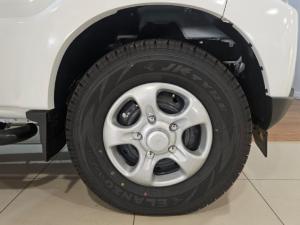 Mahindra Pik Up 2.2CRDe double cab 4x4 S6 manual - Image 10