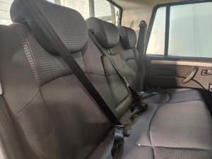 Mahindra Pik Up 2.2CRDe double cab 4x4 S6 manual - Image 6