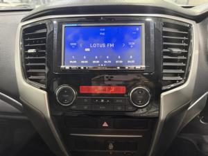 Mitsubishi Triton 2.4DI-D double cab 4x4 Xtreme - Image 12